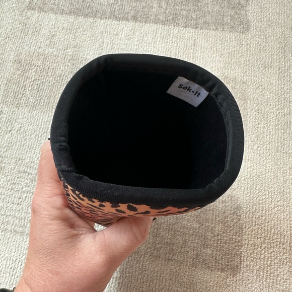 Javasok Leopard Sleeve Medium - Picture 4 of 6